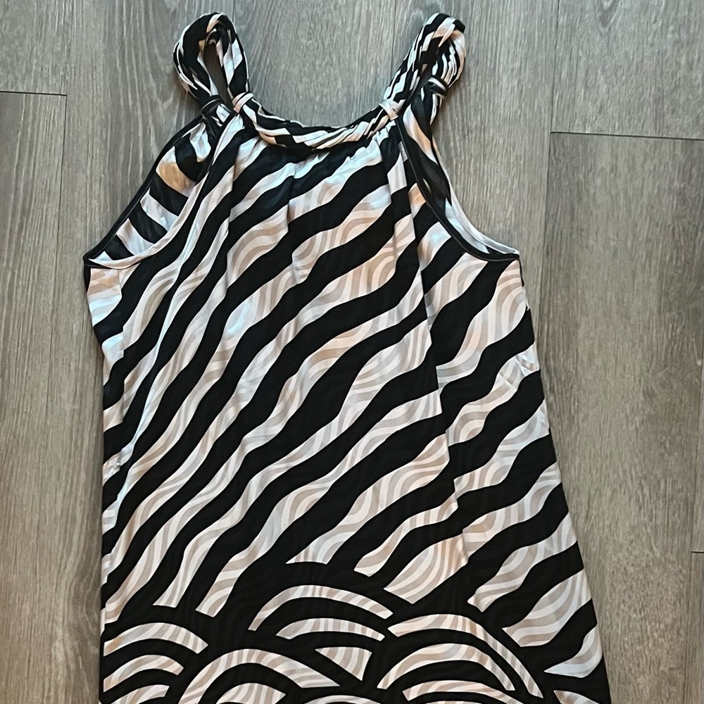 Silky sleeveless dress
